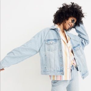 Madewell Raglan Jean Jacket in Bristol Wash